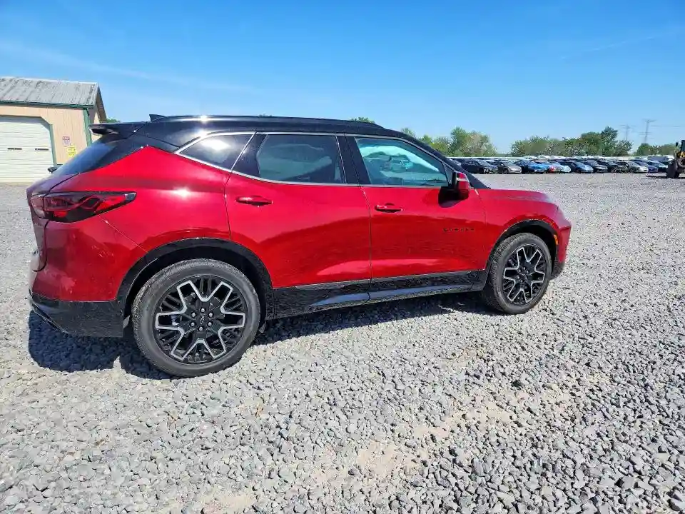 3GNKBKRS1SS132643 2025 CHEVROLET BLAZER-2