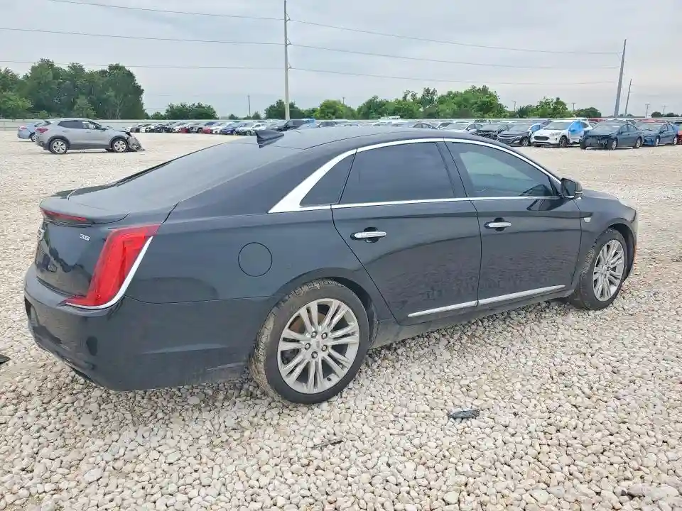 2G61M5S35J9165257 2018 CADILLAC XTS-2