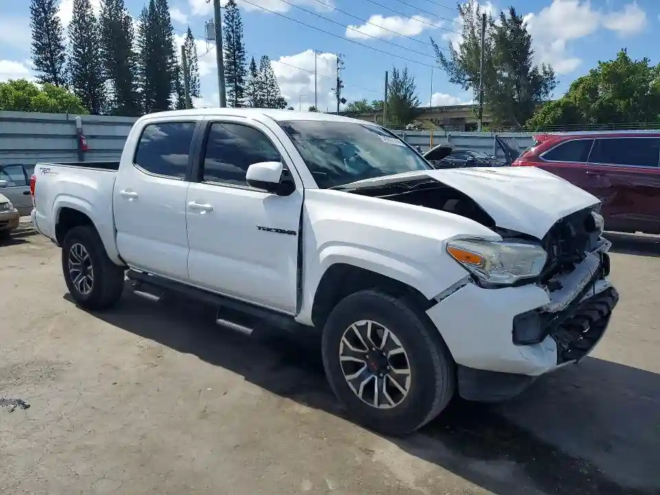 5TFAX5GN2JX127940 2018 TOYOTA TACOMA-3