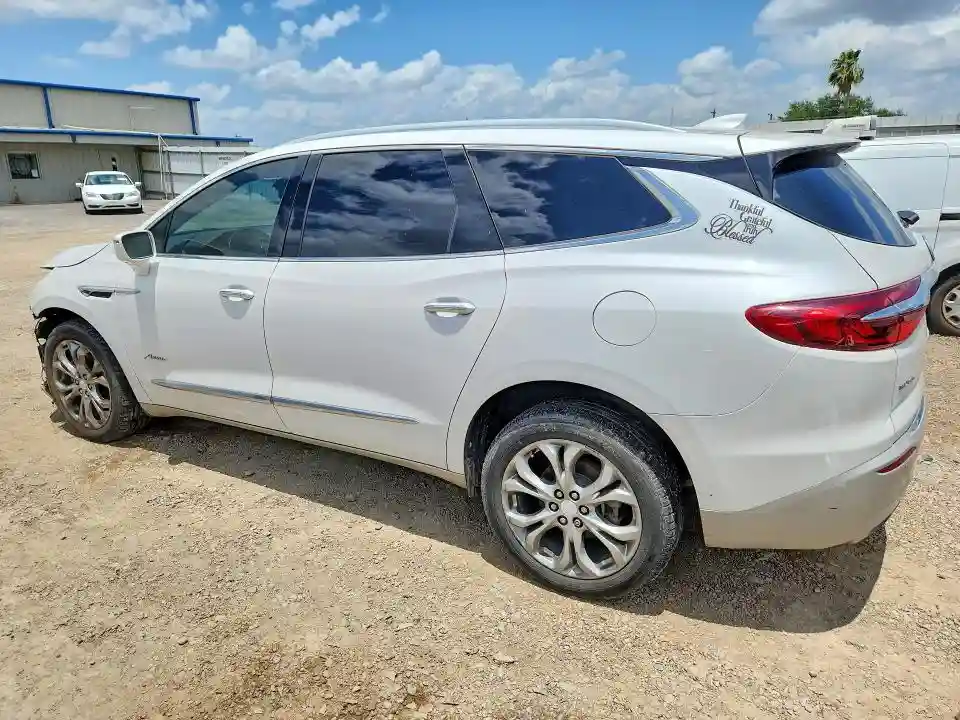 5GAEVCKW5JJ142724 2018 BUICK ENCLAVE-1
