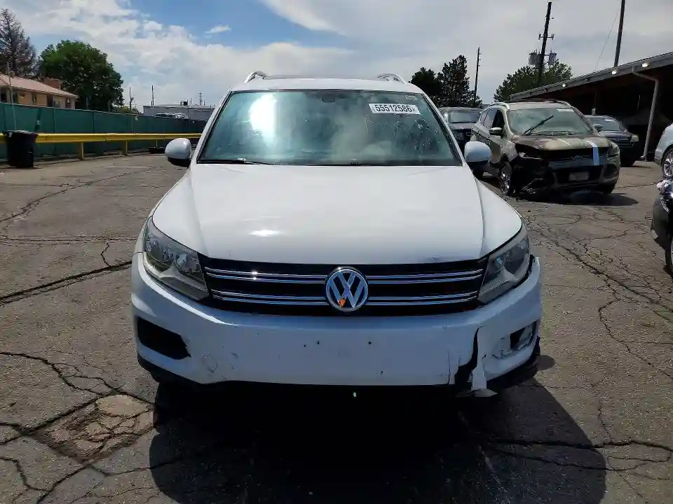 WVGRV7AX7HK016737 2017 VOLKSWAGEN TIGUAN-4