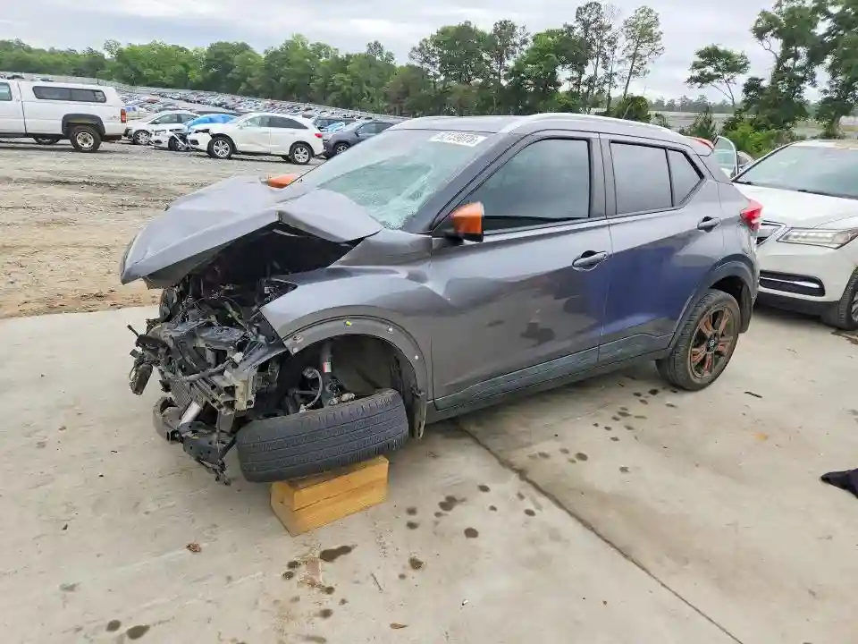 3N1CP5CU4JL525204 2018 NISSAN KICKS-0