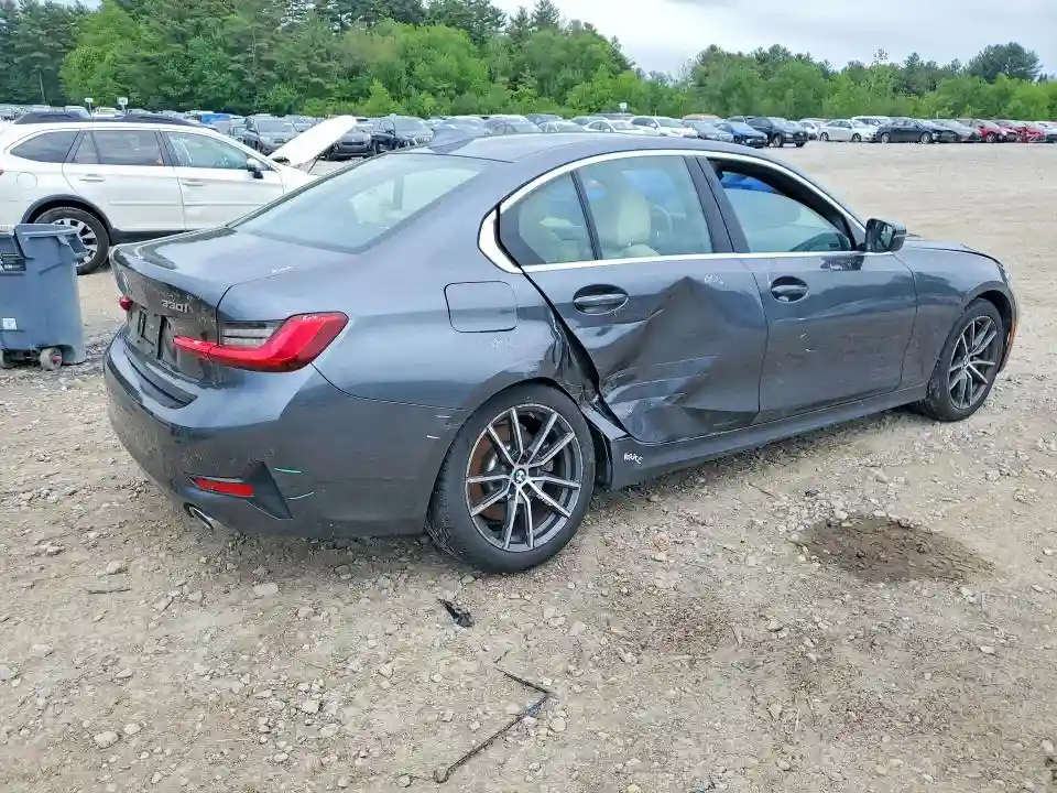 3MW5R7J03L8B11121 2020 BMW 3 SERIES-2