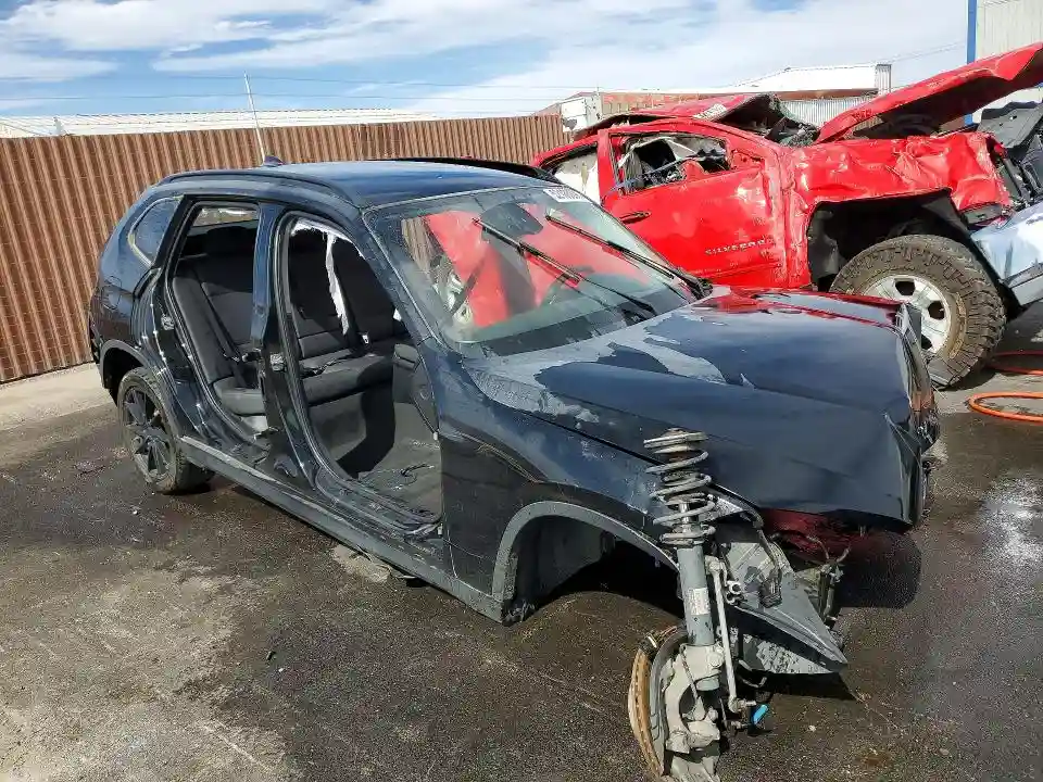 WBAVM1C5XFVW58778 2015 BMW X1-3