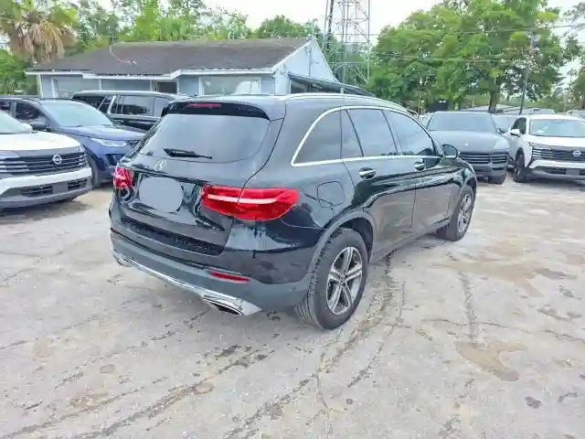 WDC0G4JB1JV046471 2018 MERCEDES-BENZ GLC-CLASS-3