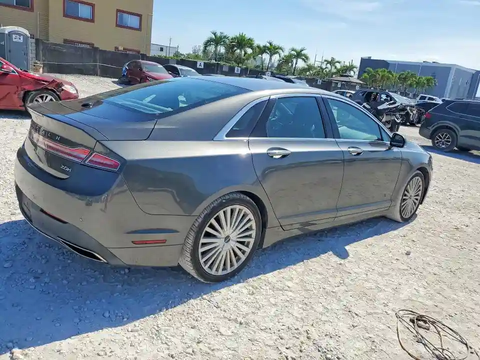 3LN6L5MU6HR638675 2017 LINCOLN MKZ-2