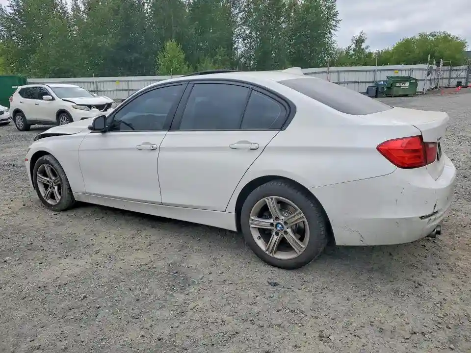 WBA3B5G52FNS19444 2015 BMW 3 SERIES-1