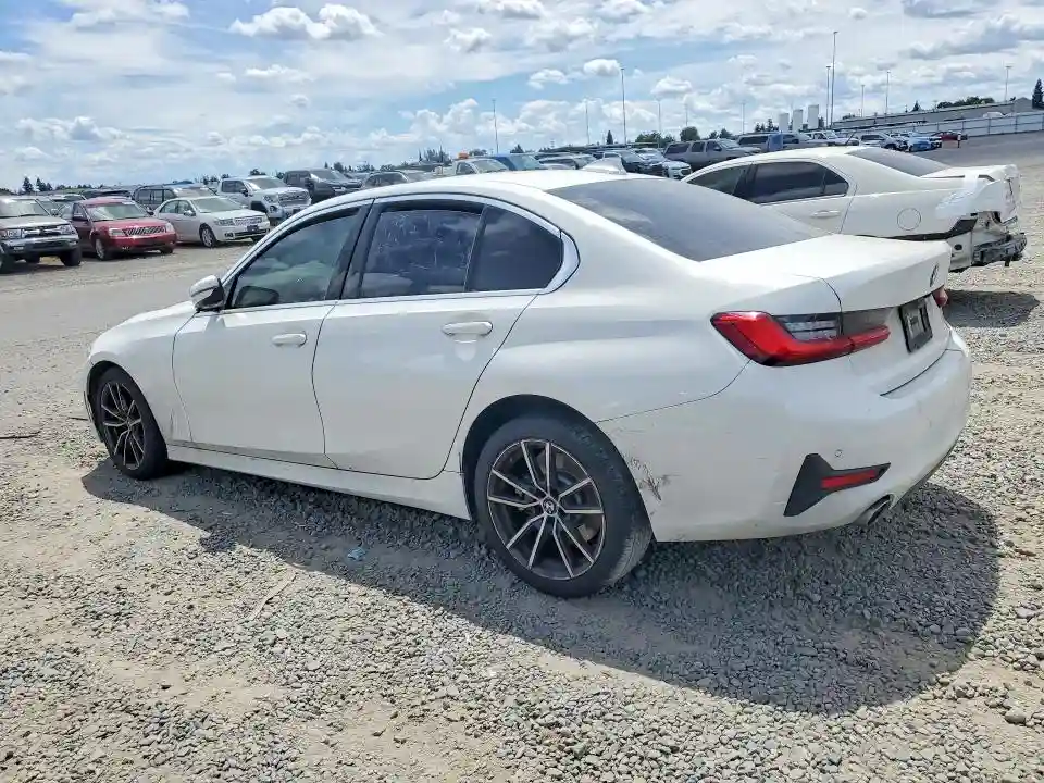3MW5R1J04L8B04420 2020 BMW 3 SERIES-1