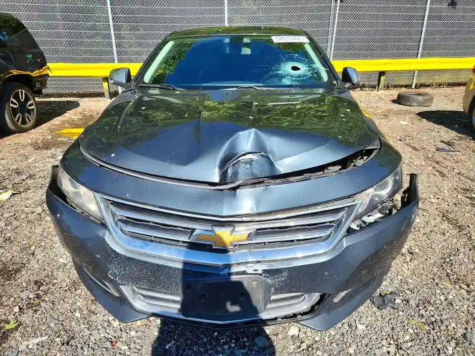 2G1125S36J9133493 2018 CHEVROLET IMPALA-4