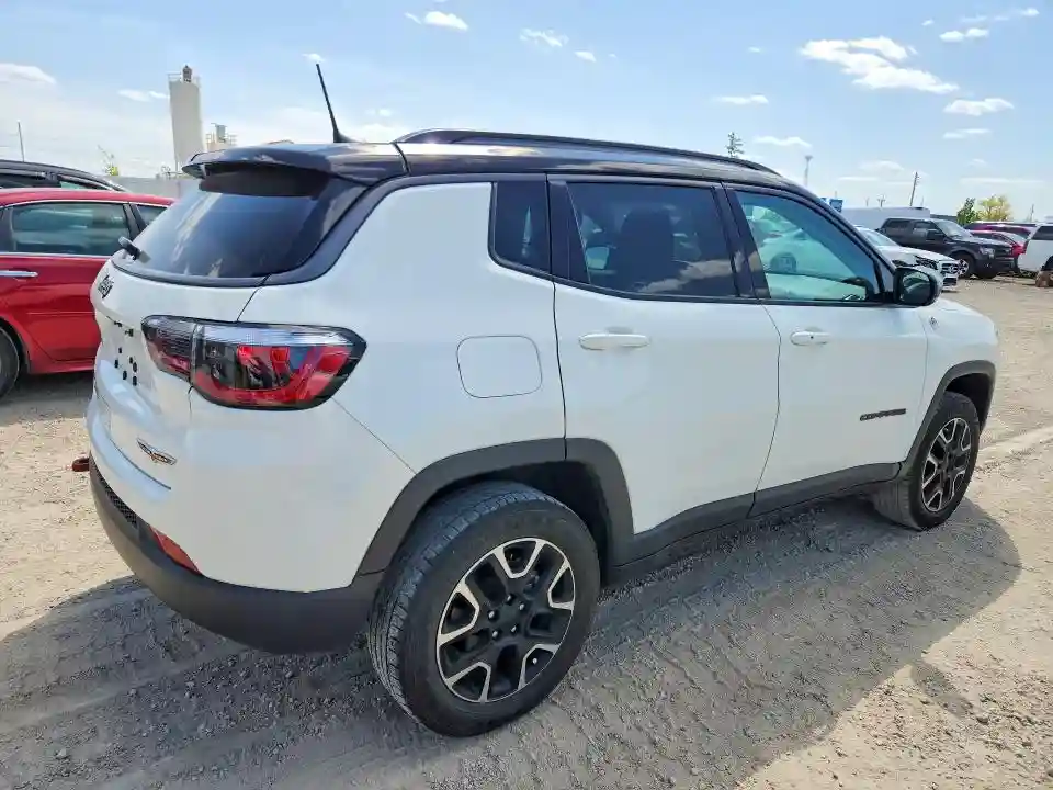 3C4NJDDBXLT238581 2020 JEEP COMPASS-2