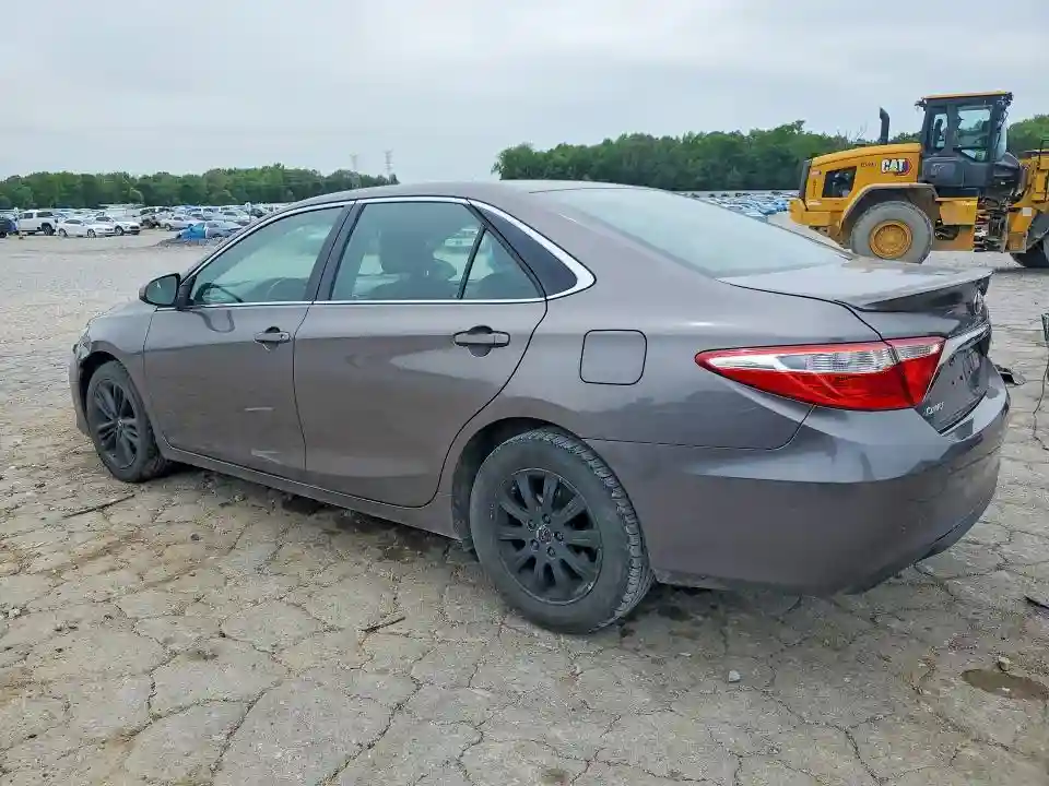 4T1BF1FK0FU891832 2015 TOYOTA CAMRY-1