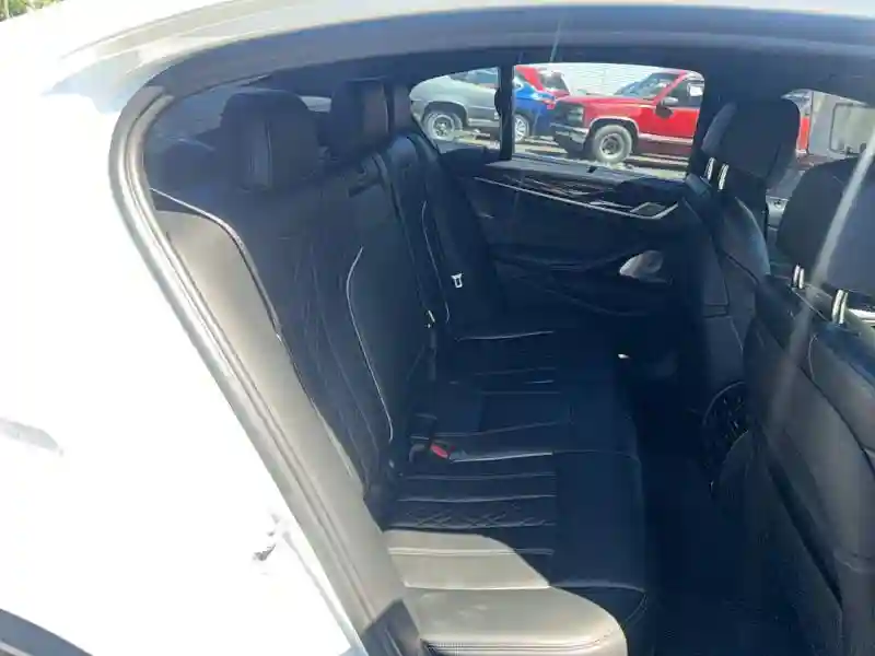 WBAJB9C57JB049807 2018 BMW M5-5