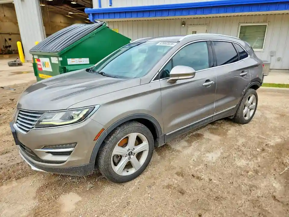 5LMCJ1D93GUJ15180 2016 LINCOLN MKC-0