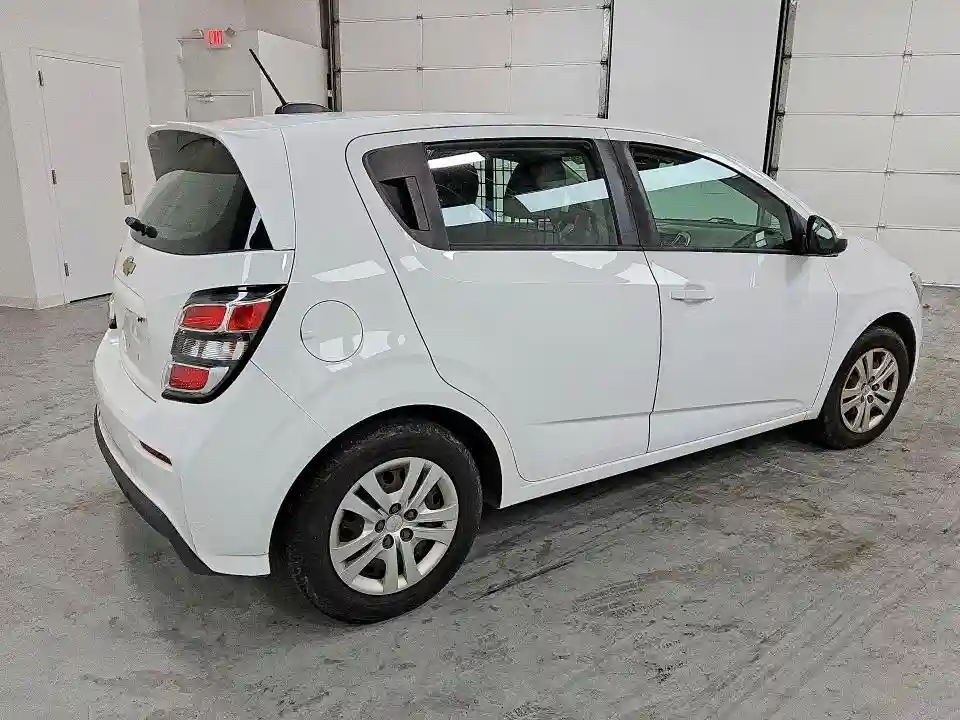 1G1JG6SB5K4122357 2019 CHEVROLET SONIC-2