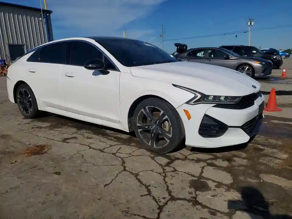 5XXG64J28MG047530 2021 KIA K5-3