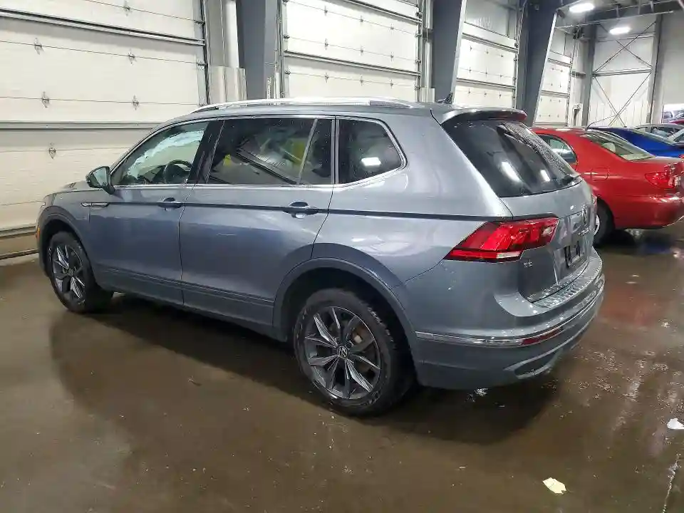 3VV2B7AX2NM165982 2022 VOLKSWAGEN TIGUAN-1