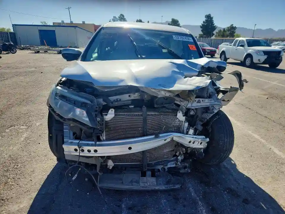 5FNYF5H39JB033658 2018 HONDA PILOT-4