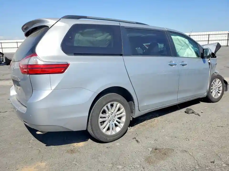 5TDYK3DC0FS627662 2015 TOYOTA SIENNA-2