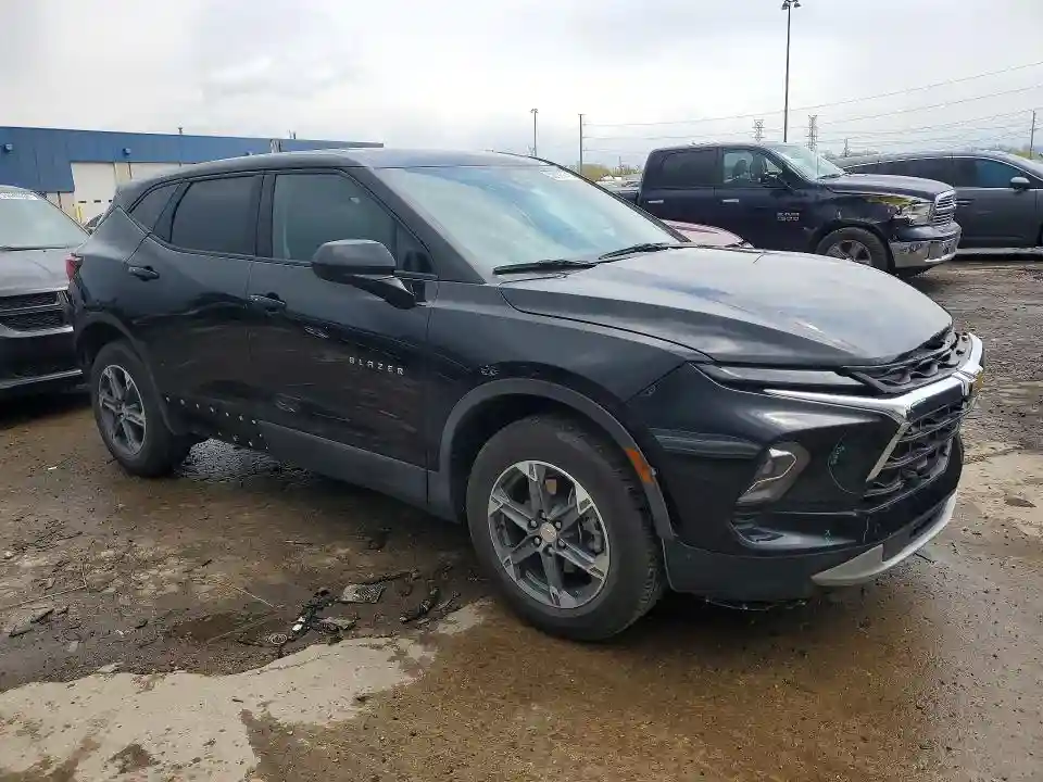 3GNKBCR46SS141264 2025 CHEVROLET BLAZER-3