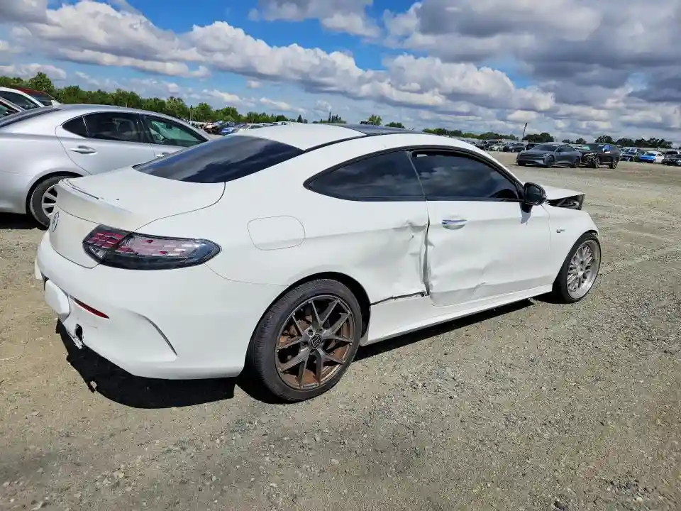 WDDWJ6EB8HF453110 2017 MERCEDES-BENZ C-CLASS-2