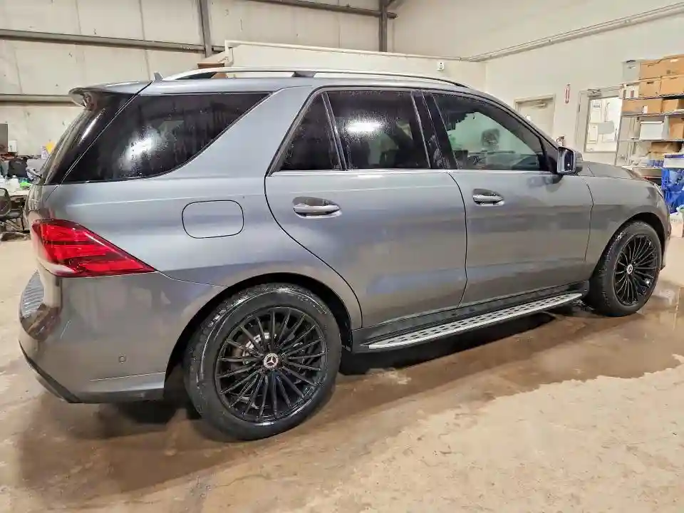 4JGDA5GB1JB176723 2018 MERCEDES-BENZ GLE-CLASS-2