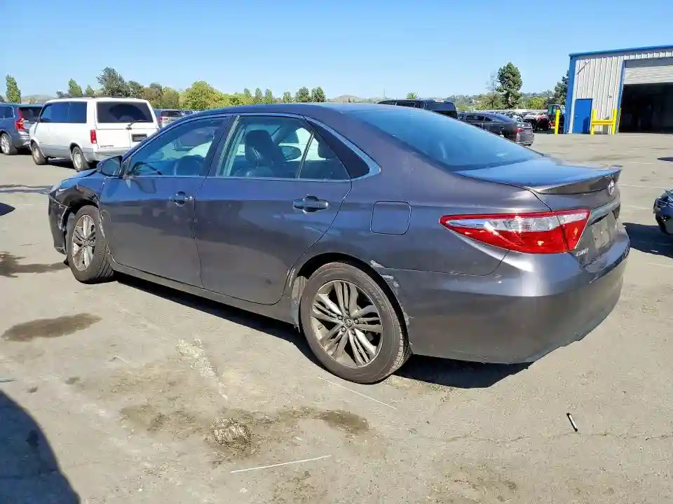 4T1BF1FK0FU952029 2015 TOYOTA CAMRY-1