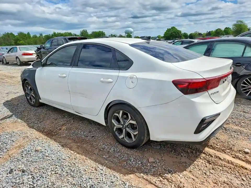 3KPF24AD4KE104742 2019 KIA FORTE-1