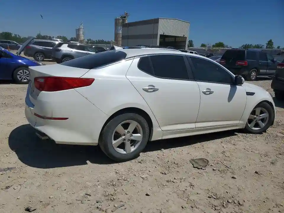 KNAGM4A70F5642684 2015 KIA OPTIMA LX-2