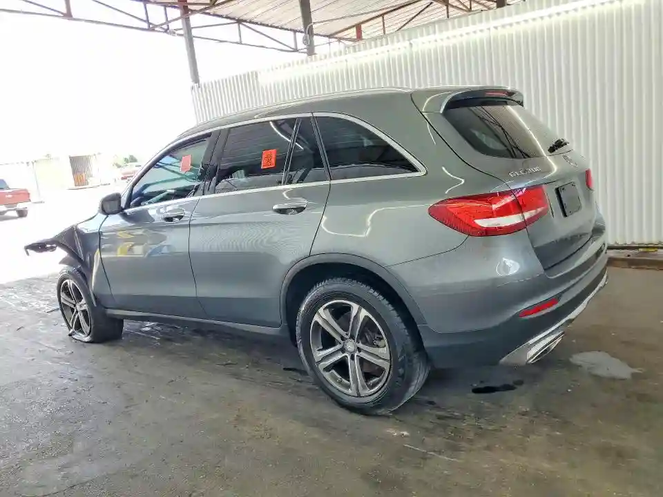 WDC0G4KB2HF144413 2017 MERCEDES-BENZ GLC-CLASS-1