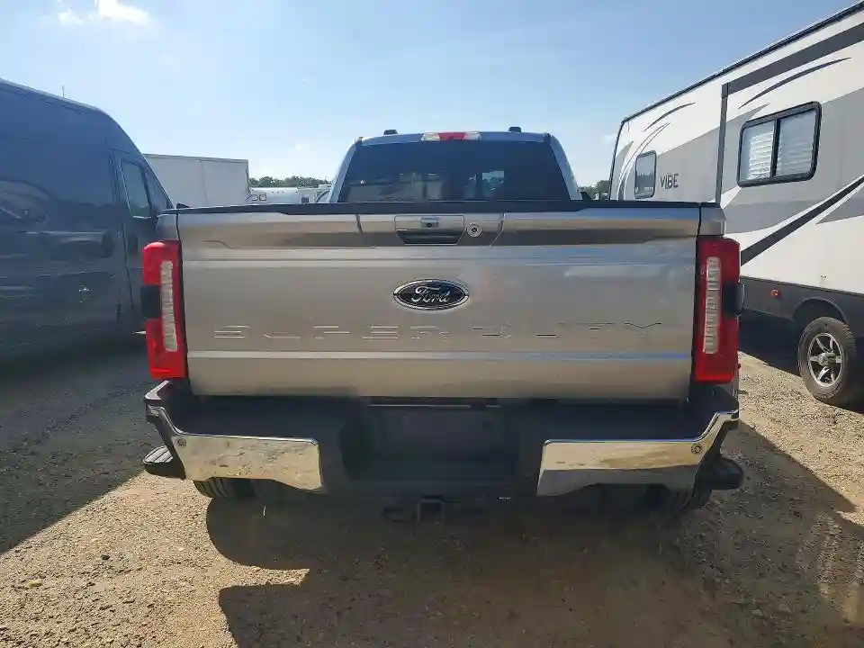 1FT8W3DM4PEE02214 2023 FORD F350-5