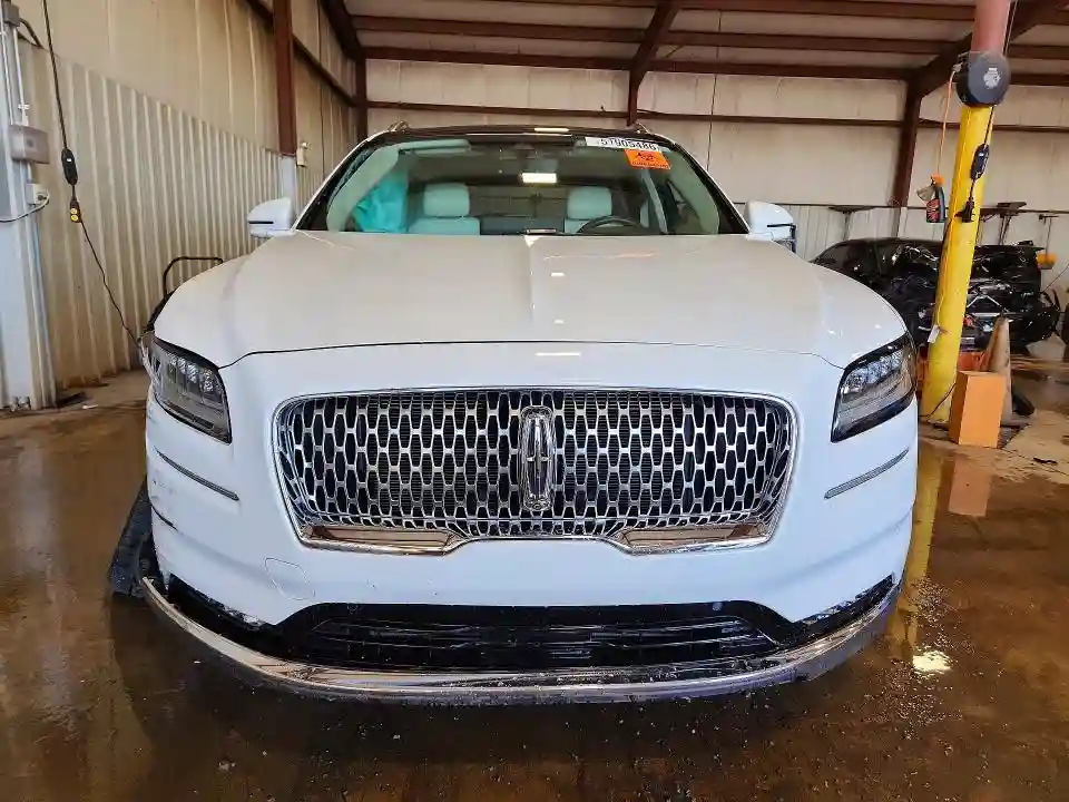 2LMPJ9JPXMBL05862 2021 LINCOLN NAUTILUS-4