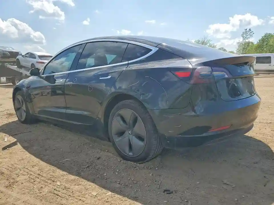 5YJ3E1EA2LF426798 2020 TESLA MODEL 3-1