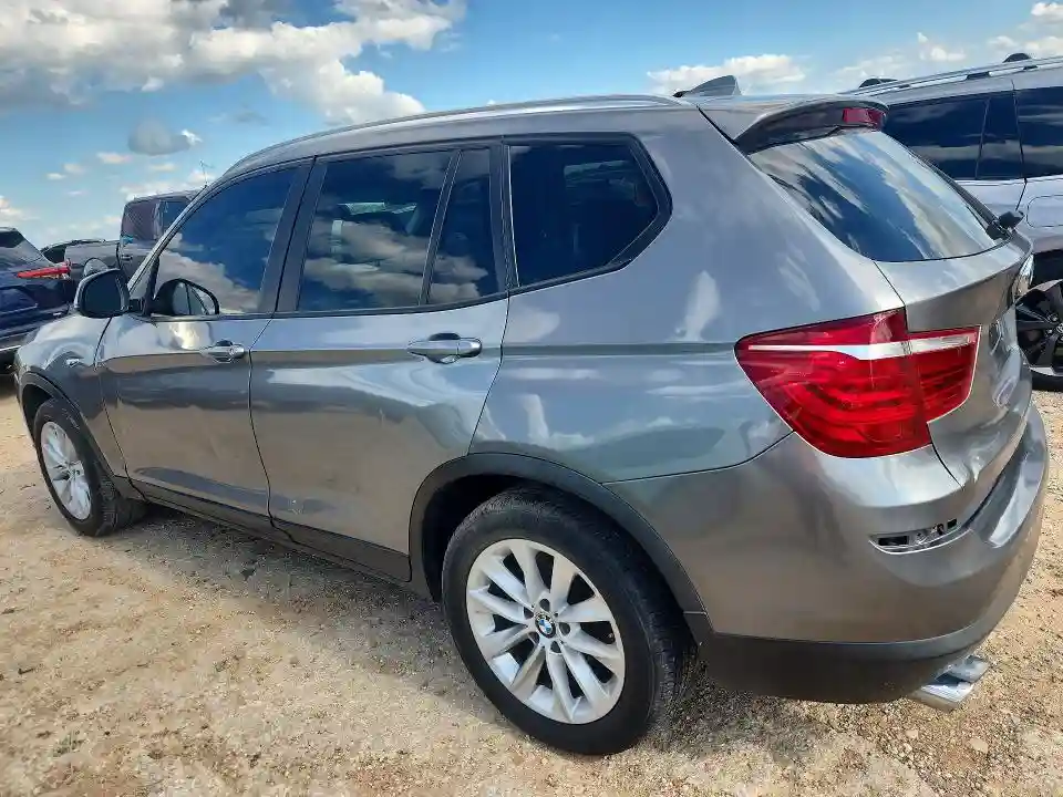 5UXWZ7C55H0T43932 2017 BMW X3-1