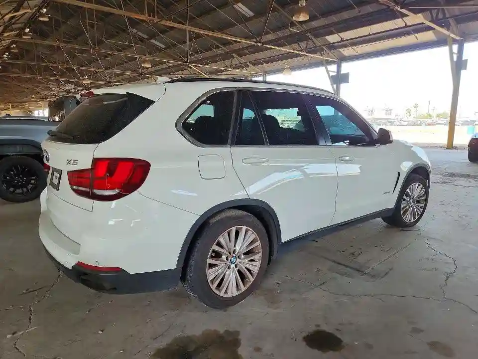5UXKR6C52F0J76273 2015 BMW X5-2