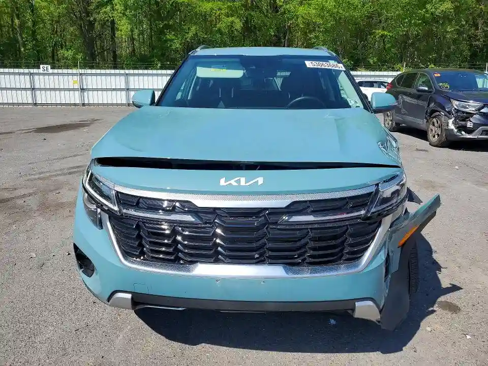 KNDERCAAXR7633758 2024 KIA SELTOS-4