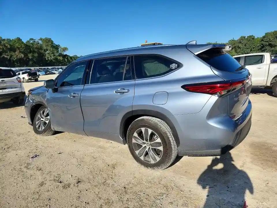 5TDGZRAH5LS017715 2020 TOYOTA HIGHLANDER-1