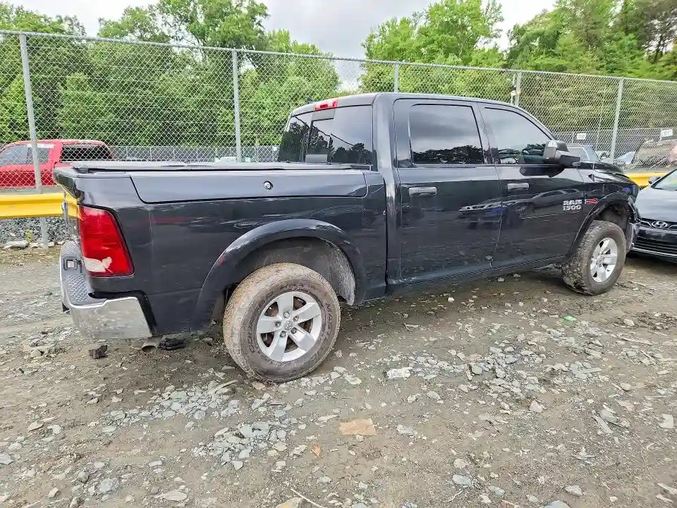1C6RR7LM7FS626704 2015 RAM 1500-2