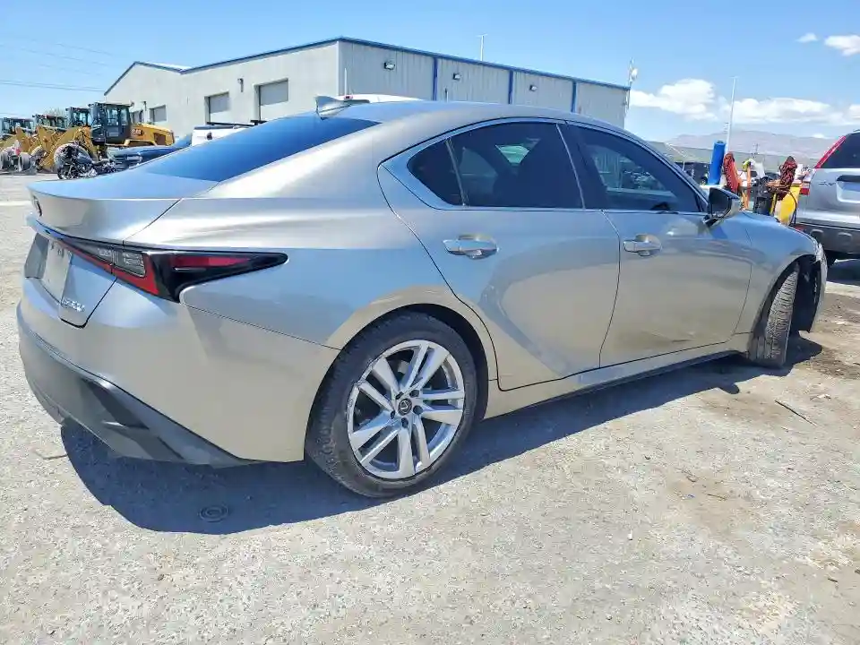 JTHAA1D25N5121151 2022 LEXUS IS-2