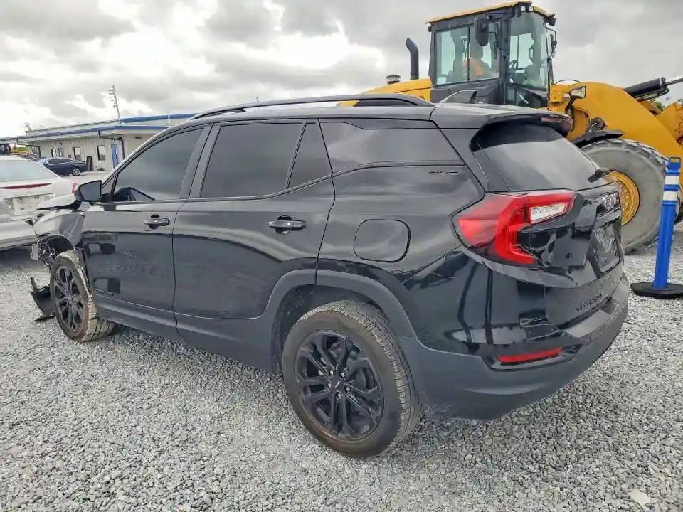 3GKALMEV6NL236108 2022 GMC TERRAIN-1