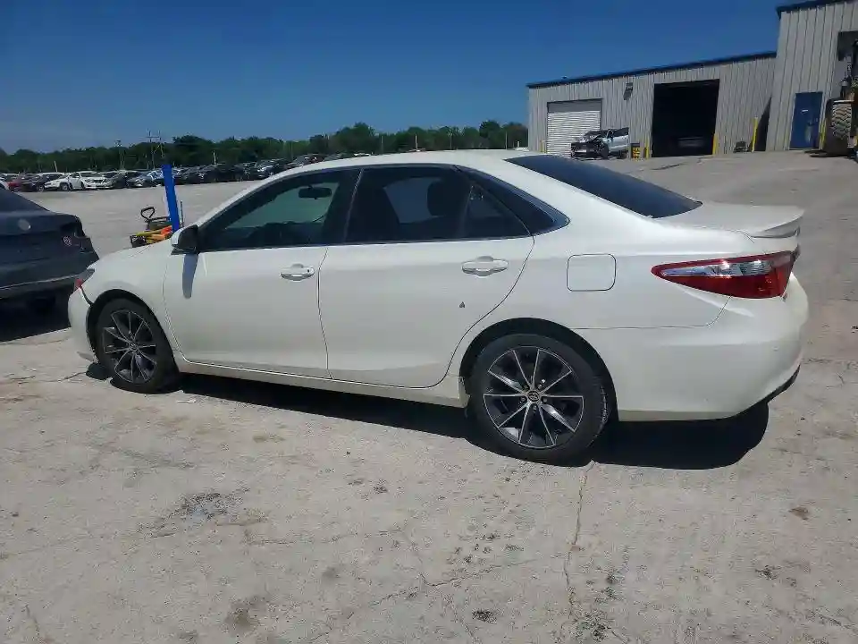 4T1BF1FK6FU073070 2015 TOYOTA CAMRY-1