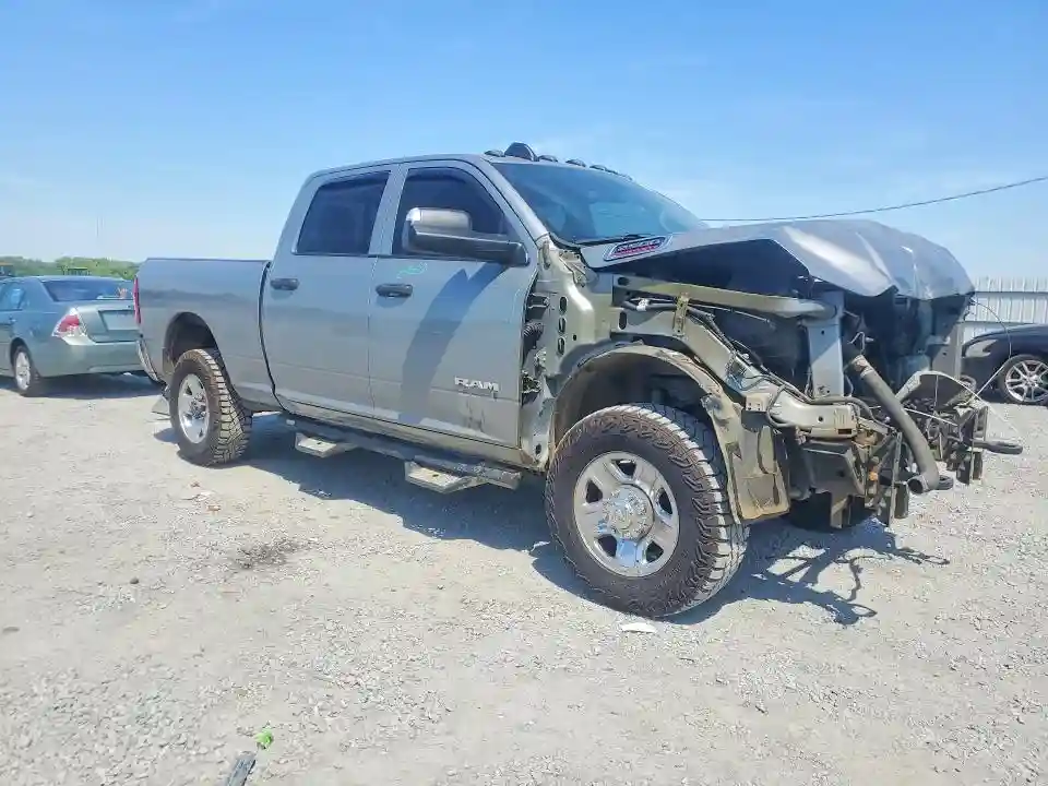 3C6UR5CJ0LG251018 2020 RAM 2500-3