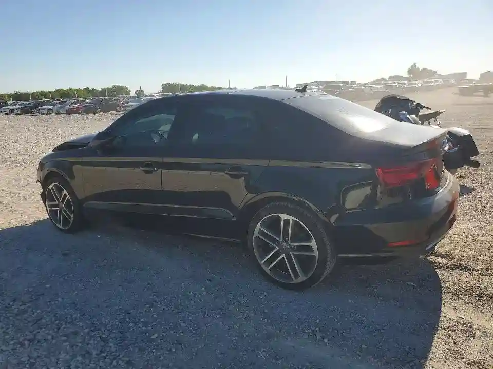 WAUAUGFFXJ1041516 2018 AUDI A3-1