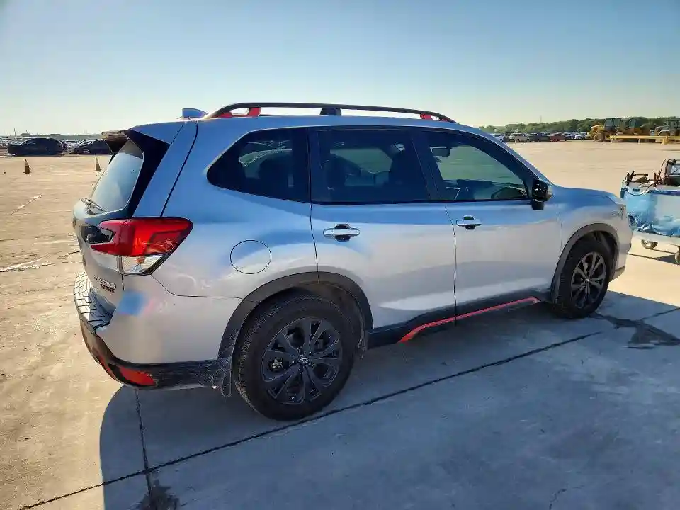 JF2SKARCXMH423313 2021 SUBARU FORESTER-2