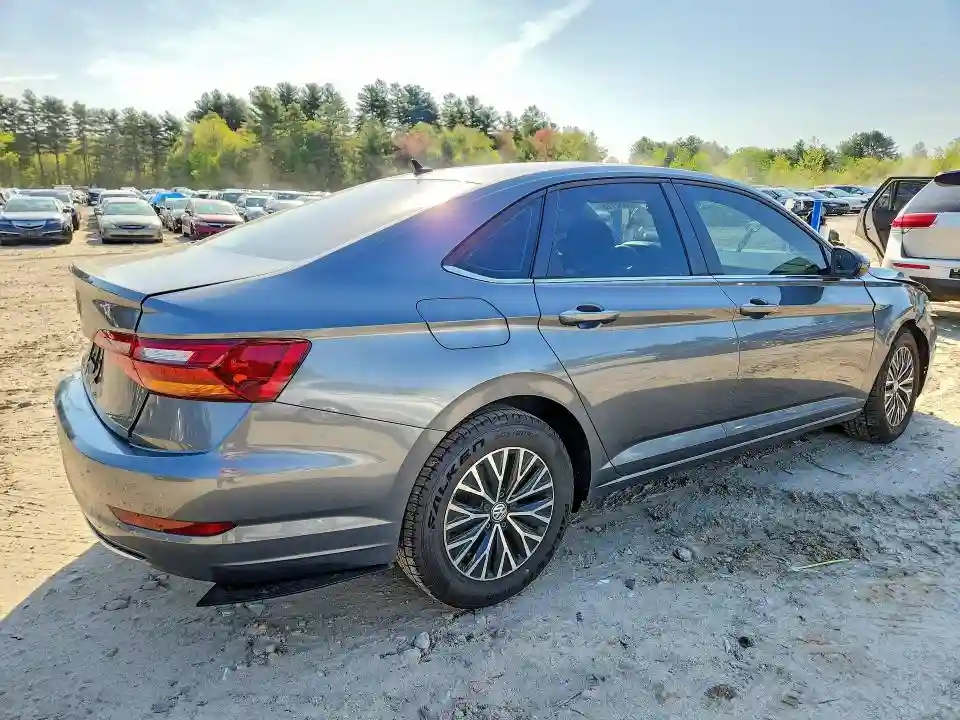 3VWC57BU7KM144195 2019 VOLKSWAGEN JETTA-2