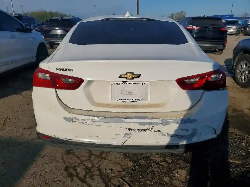 1G1ZD5ST1JF170973 2018 CHEVROLET MALIBU-5