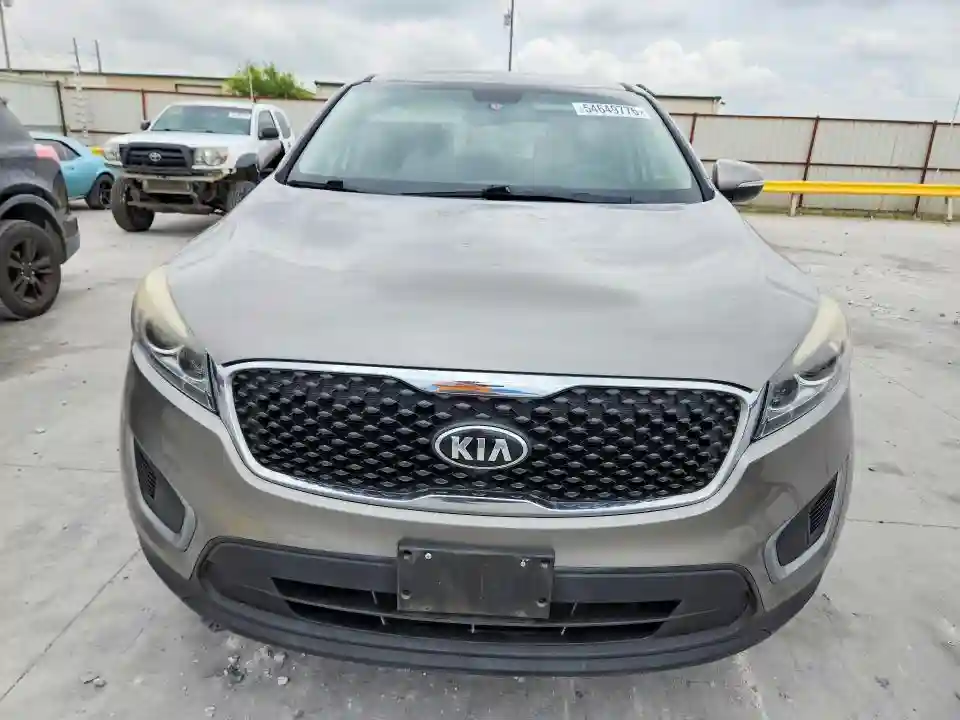 5XYPG4A31GG163139 2016 KIA SORENTO-4