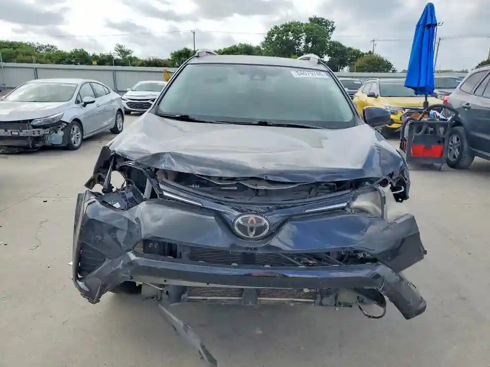 2T3ZFREV2JW495121 2018 TOYOTA RAV4-4