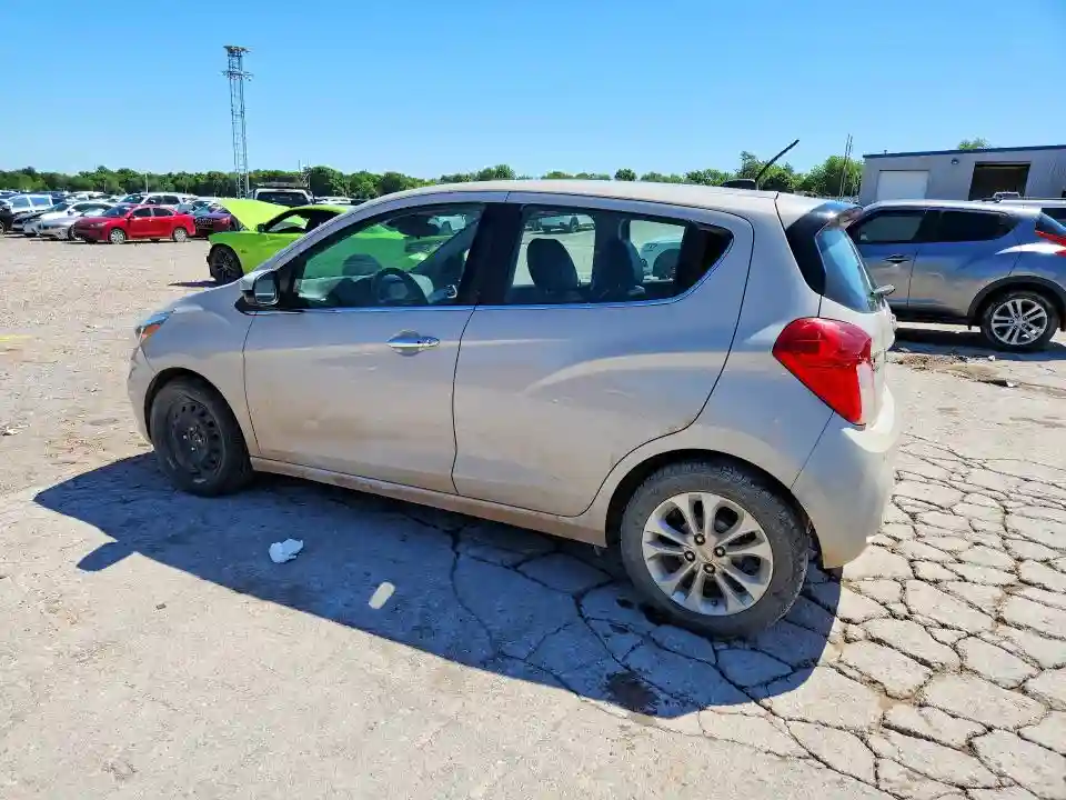 KL8CF6SAXLC467538 2020 CHEVROLET SPARK-1