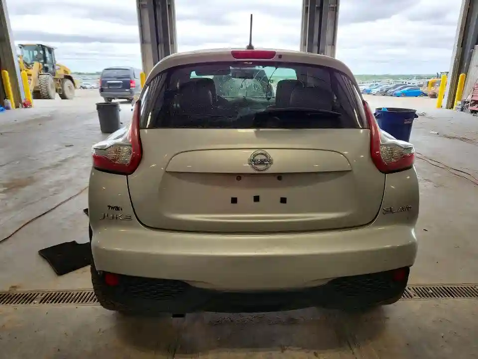 JN8AF5MV1FT565651 2015 NISSAN JUKE-5