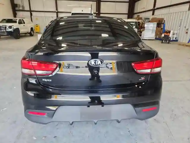 3KPA24AB8JE071817 2018 KIA RIO-5